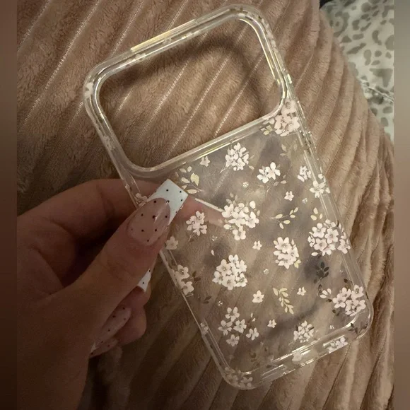 17 Pro Max case bundle - Picture 3 of 5